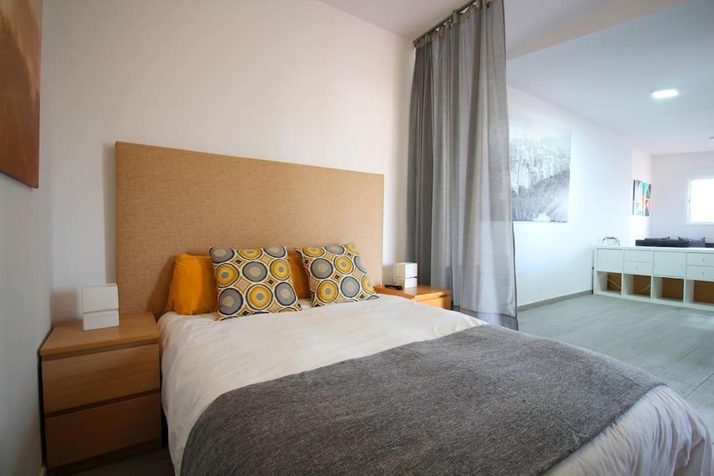 Suite Puerta Osario Con Terraza Σεβίλλη Εξωτερικό φωτογραφία