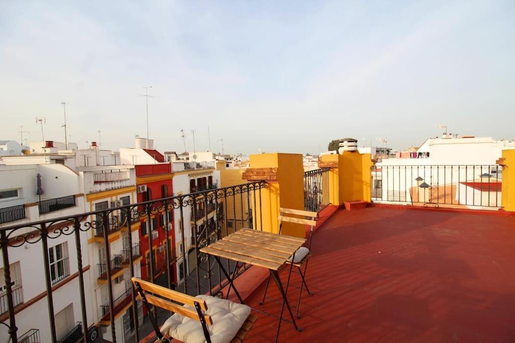 Suite Puerta Osario Con Terraza Σεβίλλη Εξωτερικό φωτογραφία